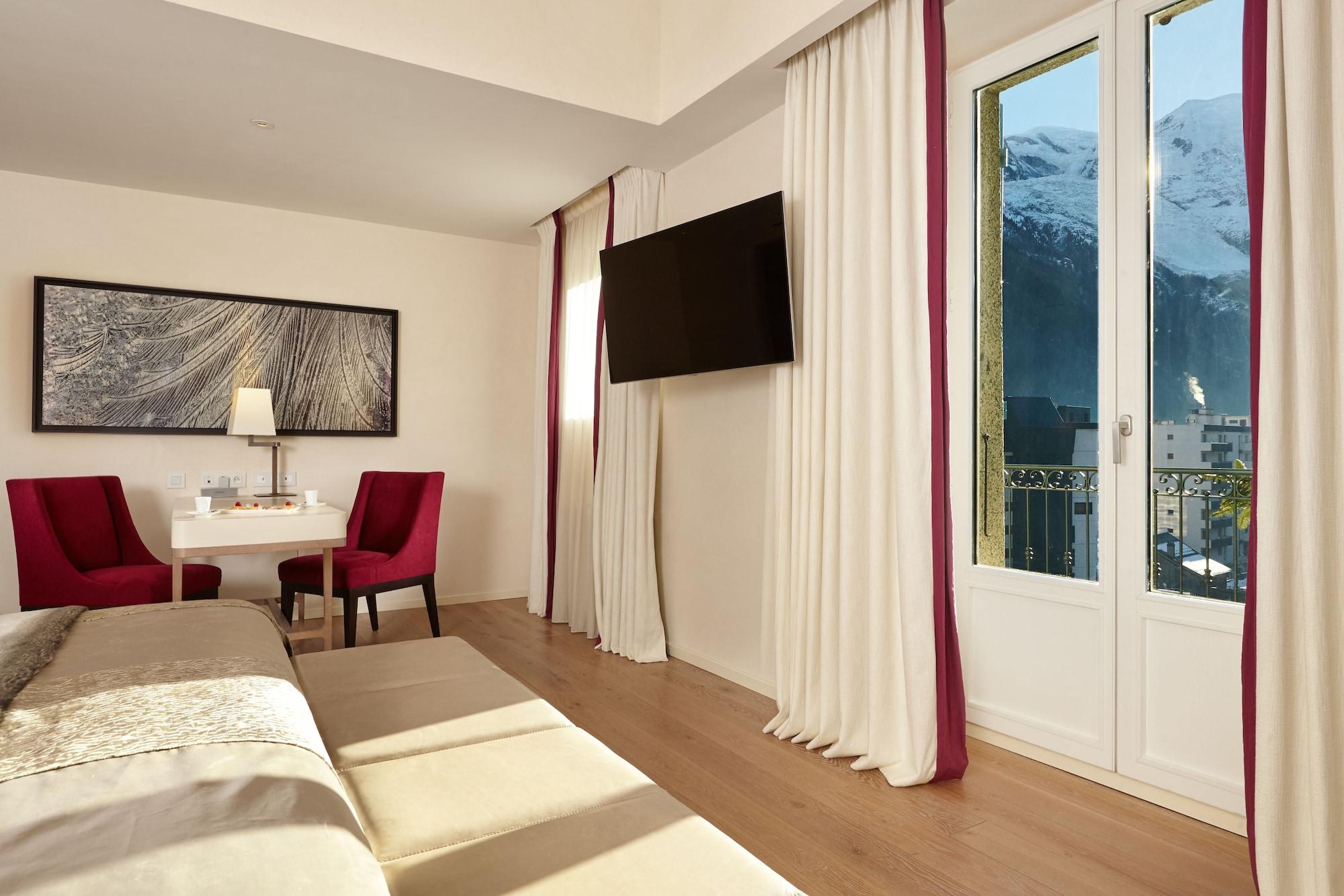Hotel Mont-Blanc Chamonix Exterior photo